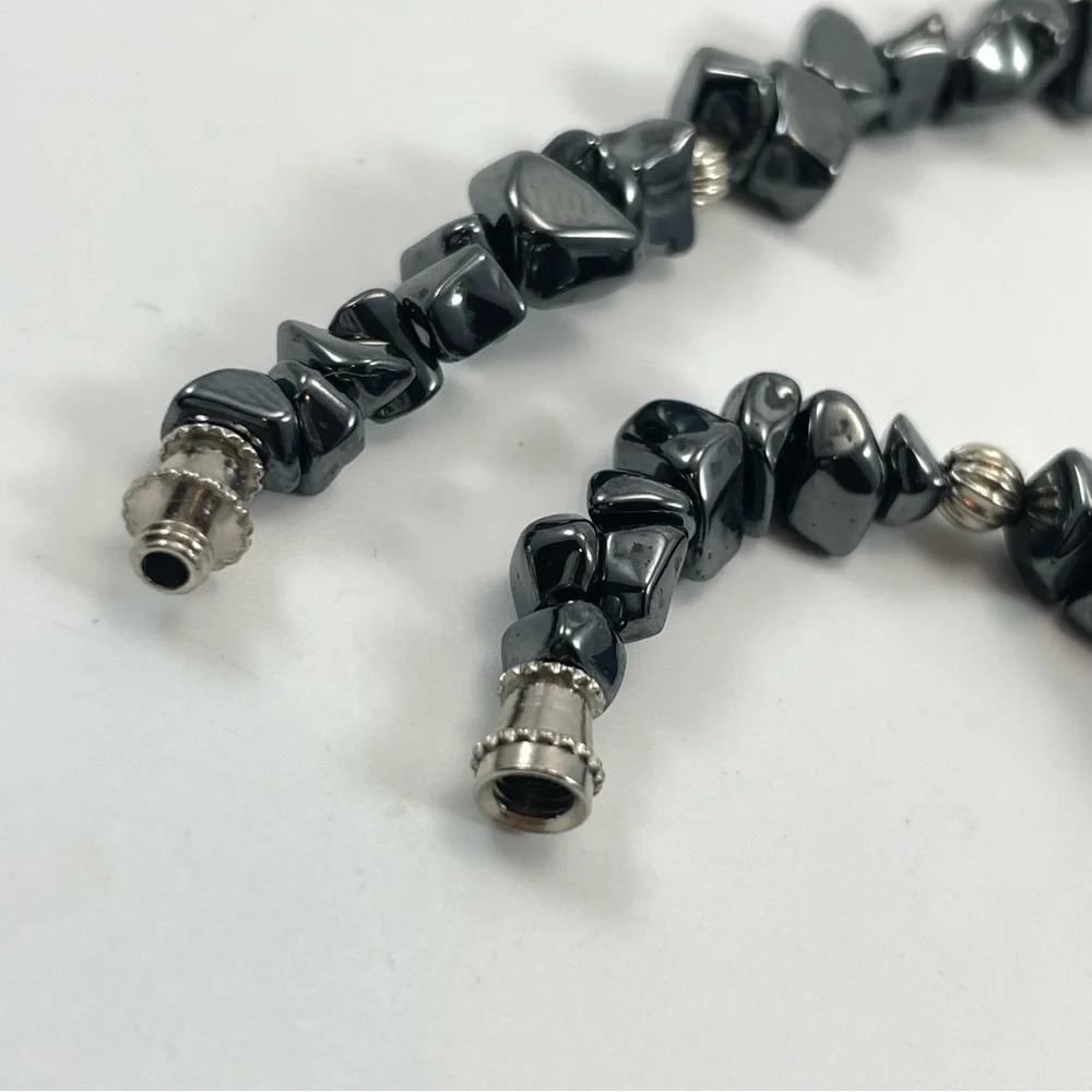 Beautiful Unsigned Hematite Nugget Silver Tone Beaded Statement Collar Necklace